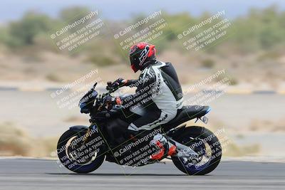 media/May-05-2025-Moto Forza (Mon) [[3c1838c5e5]]/2-B Group/Session 3 (Panning Test Turn 14 Inside)/